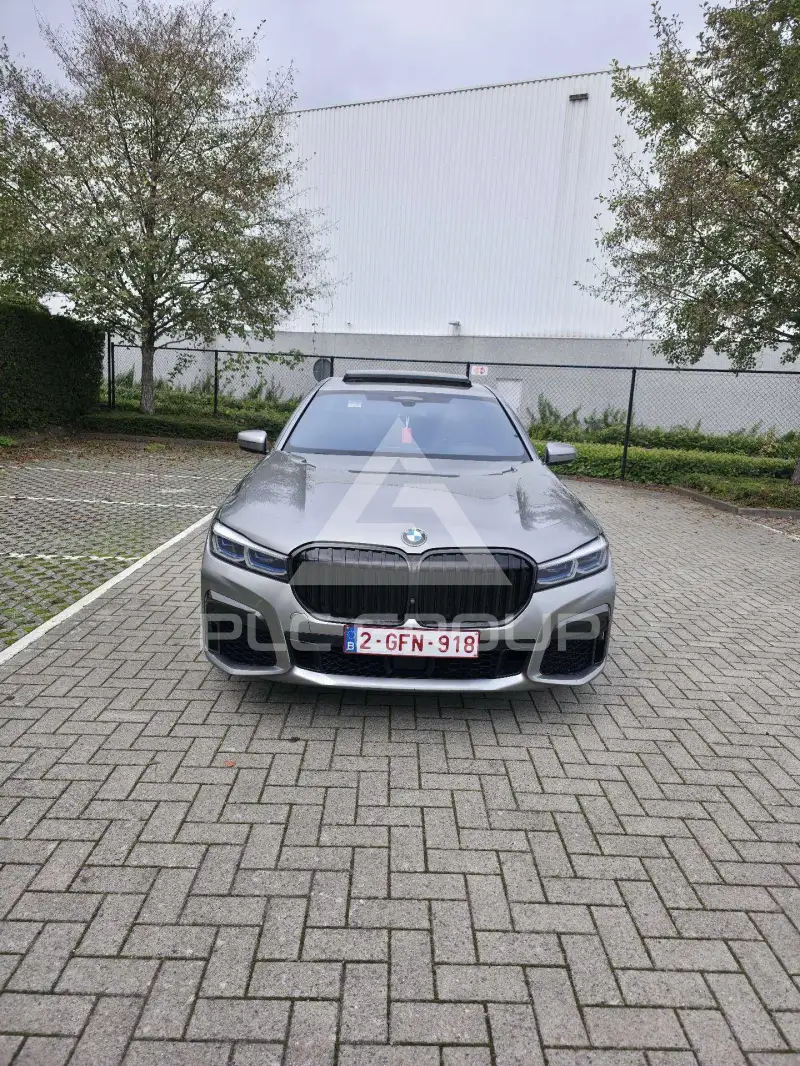2020 BMW 750