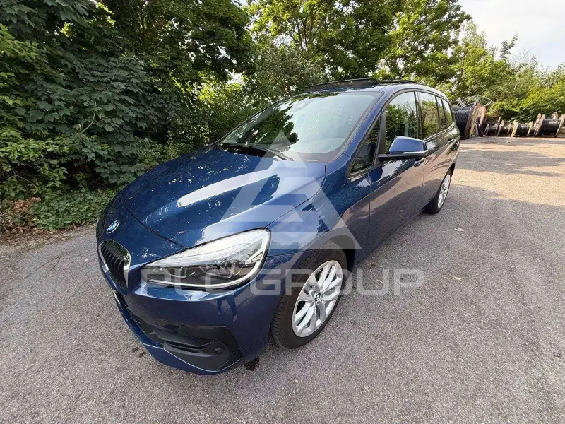 2020 BMW 220