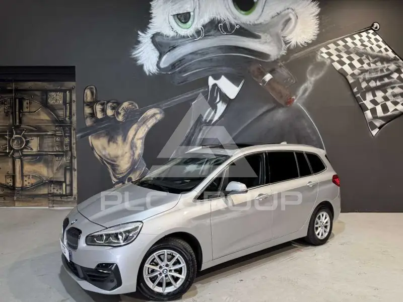 2020 BMW 216