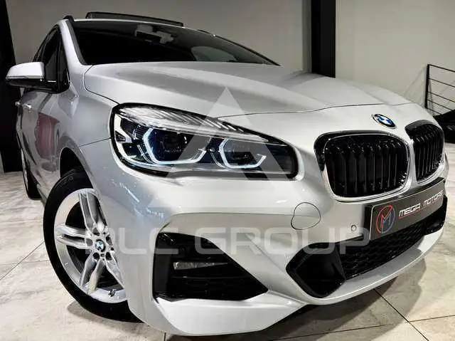 2020 BMW 216
