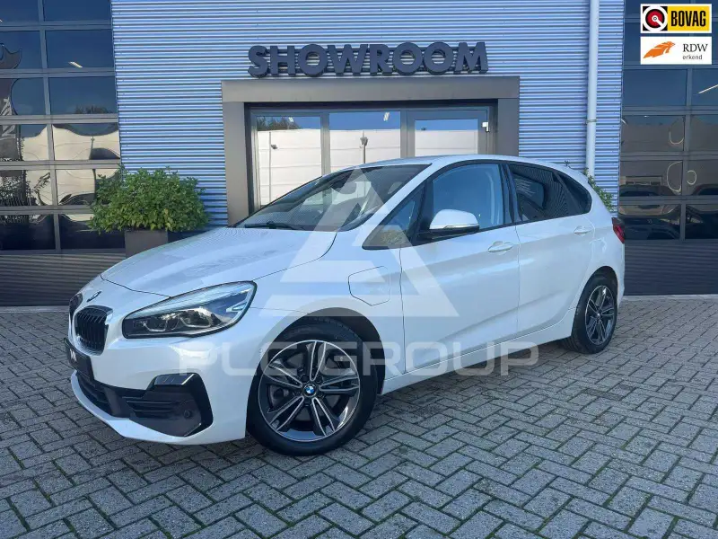 2020 BMW 225