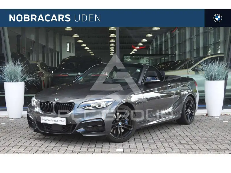 2020 BMW 240M