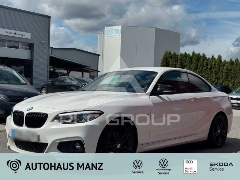 2020 BMW 240M