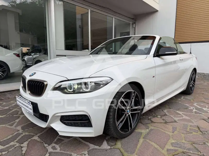 2020 BMW 240M