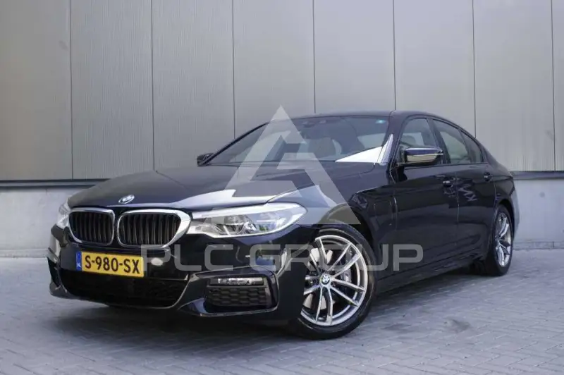2020 BMW 530
