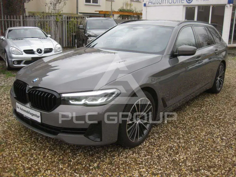 2020 BMW 530