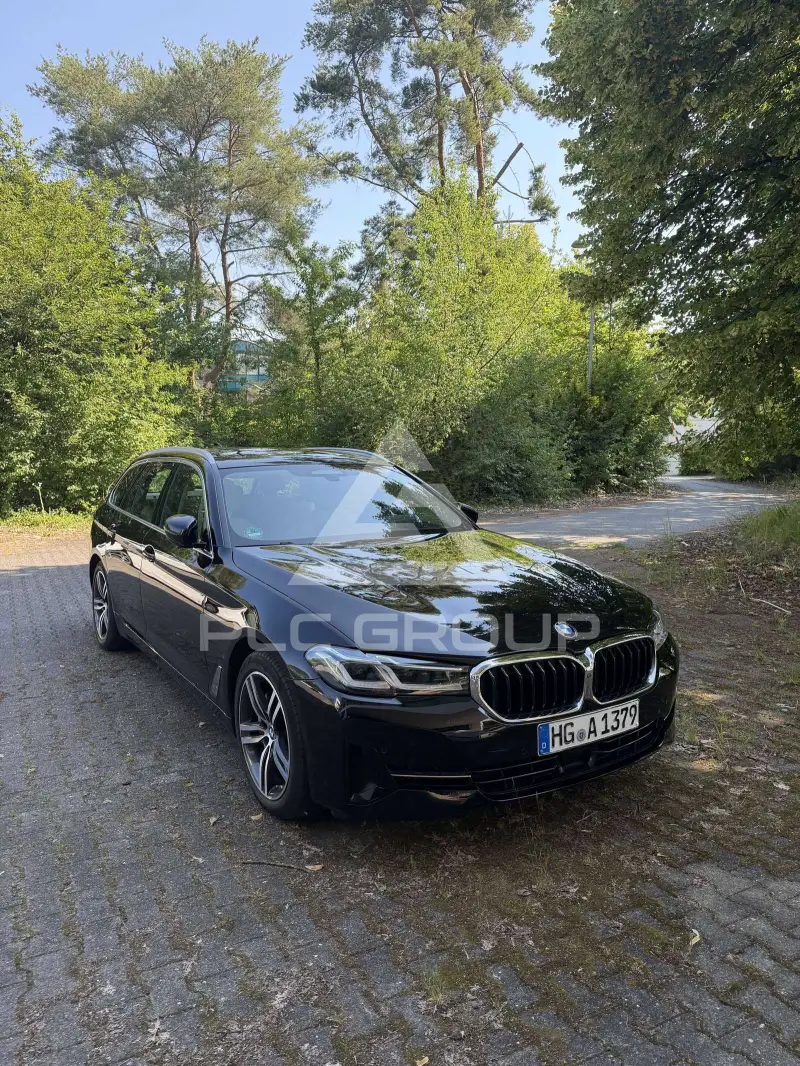2020 BMW 530