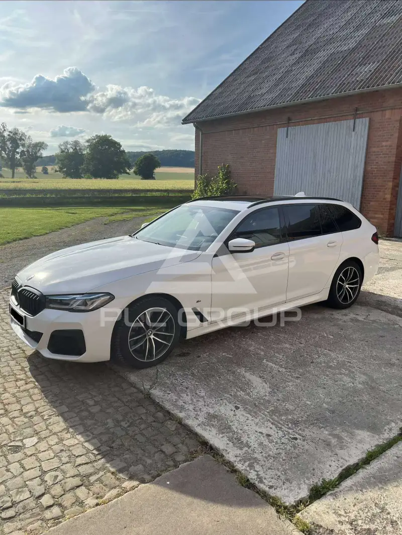 2020 BMW 530