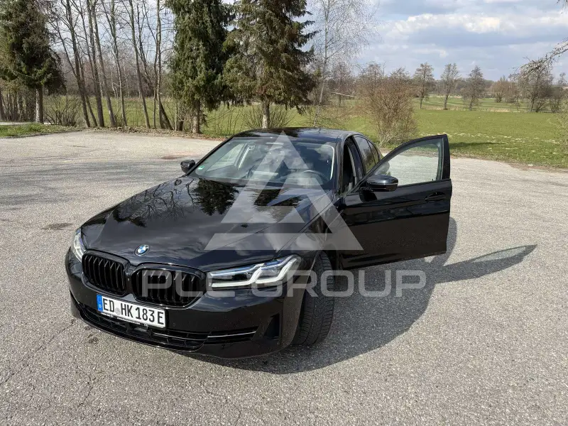 2020 BMW 530