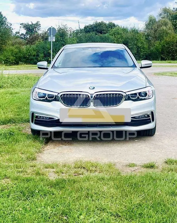 2020 BMW 530