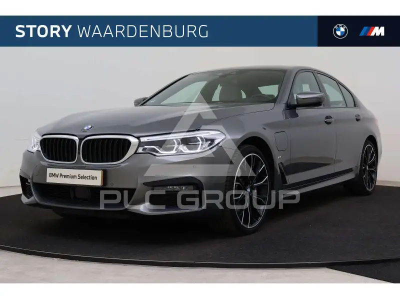 2020 BMW 530