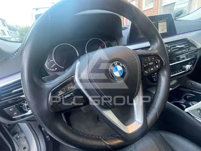 2020 BMW 530