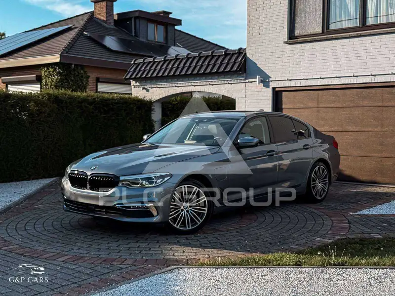 2020 BMW 530