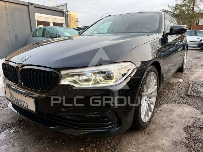 2020 BMW 530