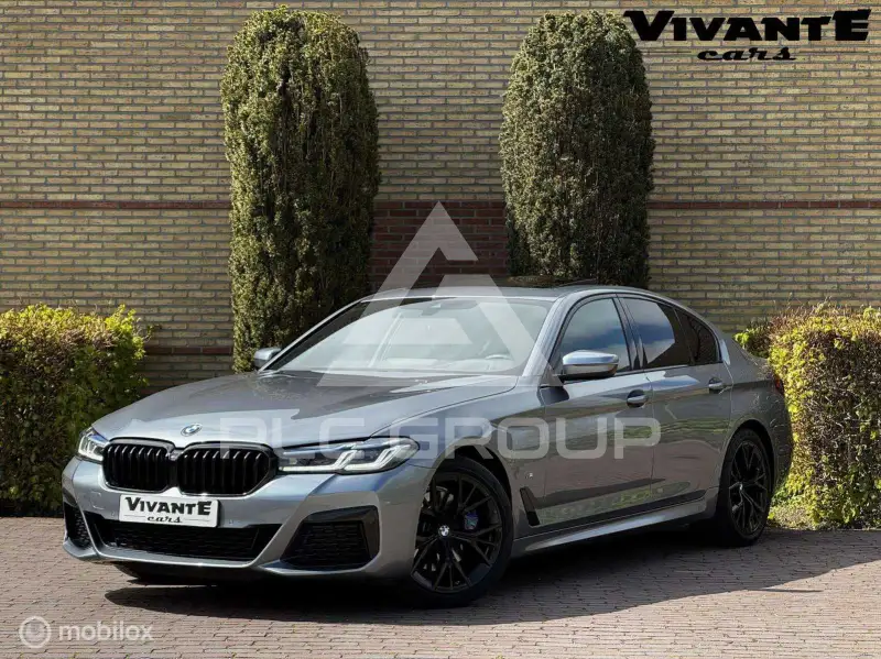 2020 BMW 530