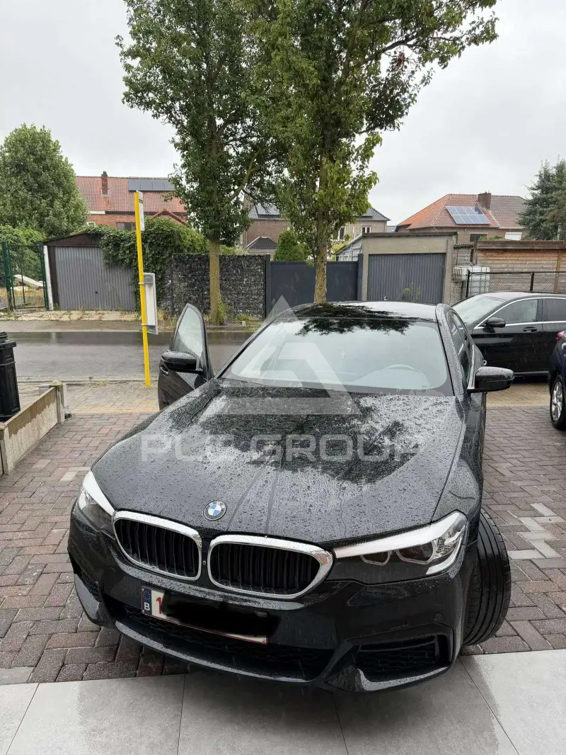 2020 BMW 530