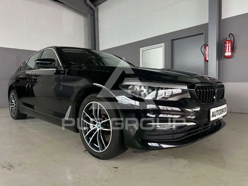 2020 BMW 530