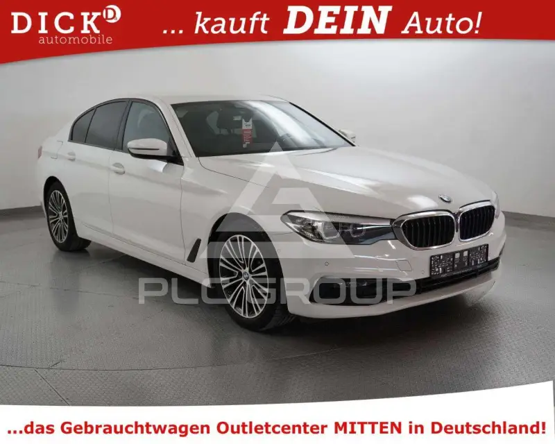 2020 BMW 530