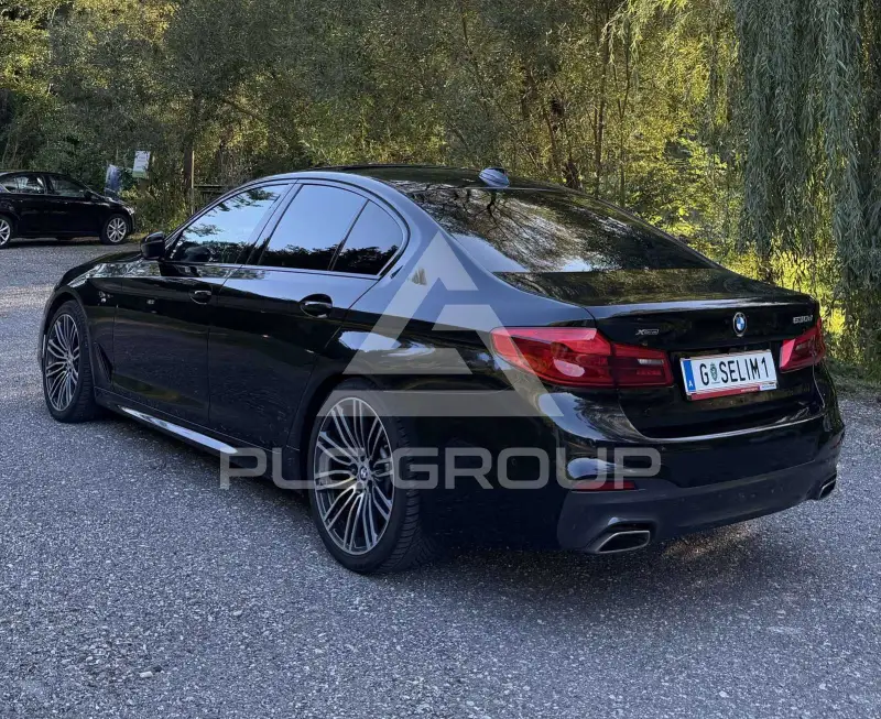 2020 BMW 530