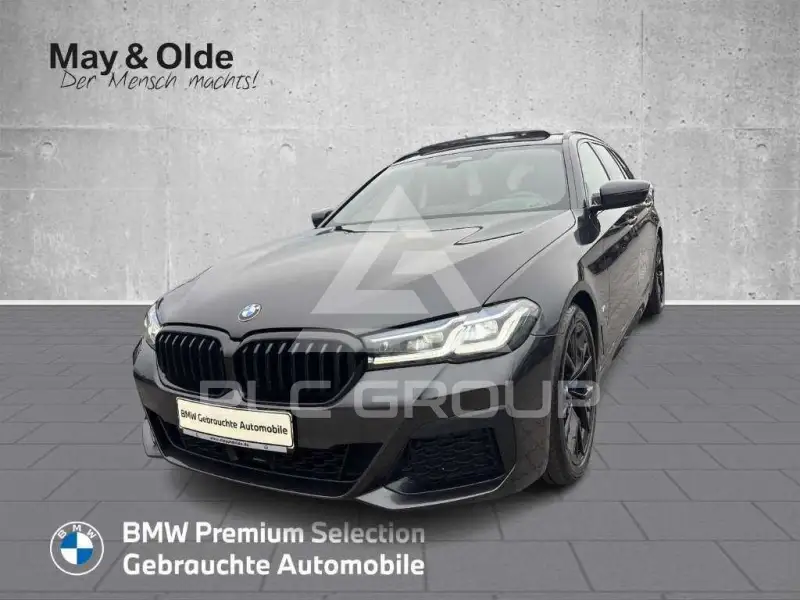 2020 BMW 530