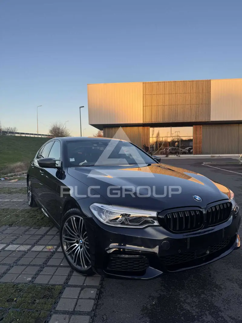 2020 BMW 530