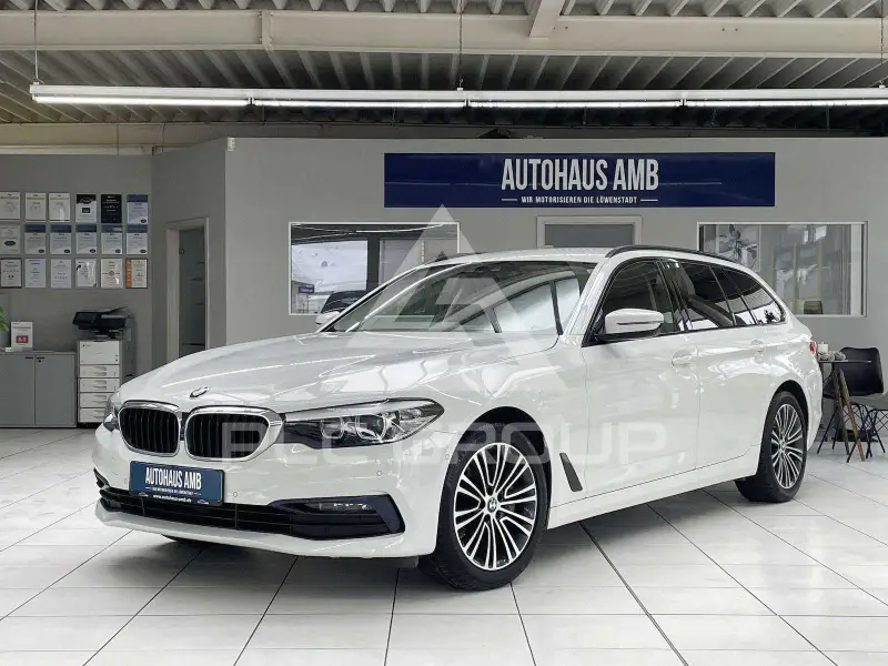 2020 BMW 530