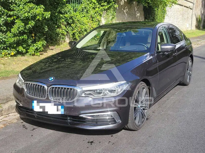 2020 BMW 530