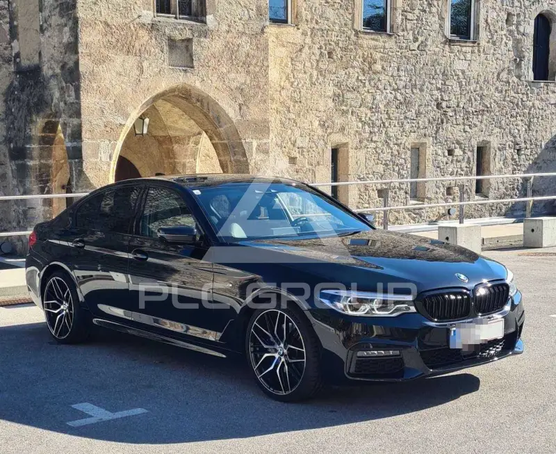 2020 BMW 530