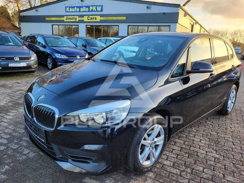 2020 BMW 218