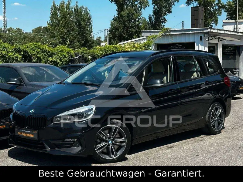 2020 BMW 218
