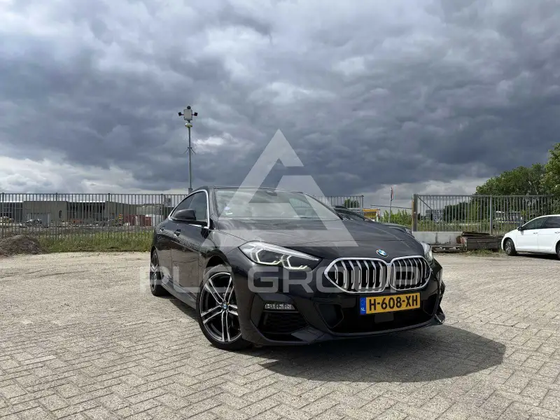 2020 BMW 218