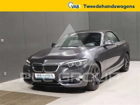 2020 BMW 218