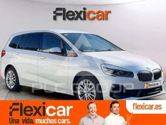 2020 BMW 218