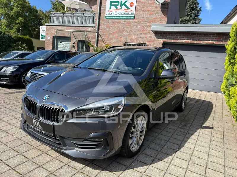 2020 BMW 218