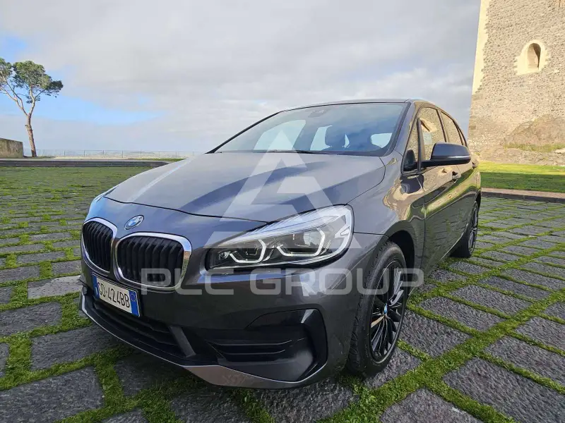 2020 BMW 218