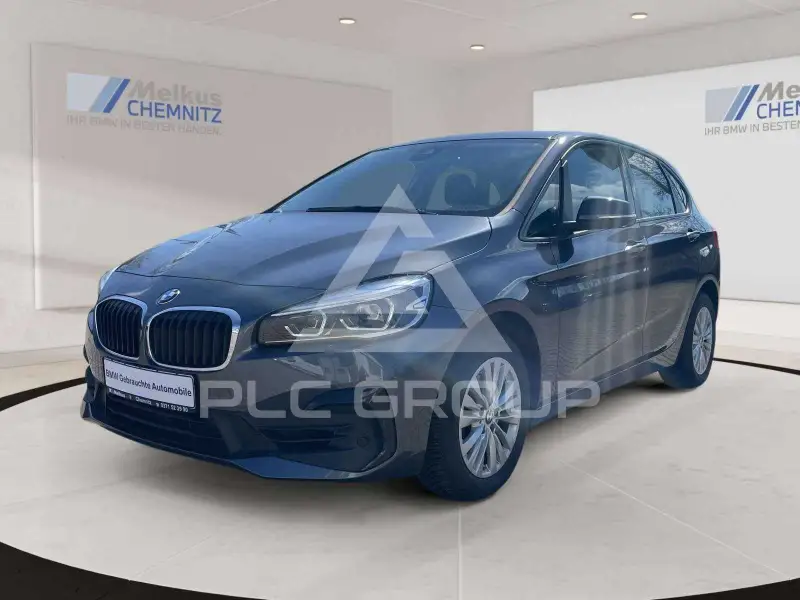 2020 BMW 218