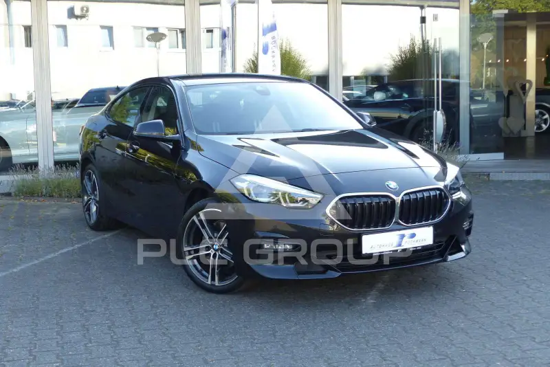 2020 BMW 218