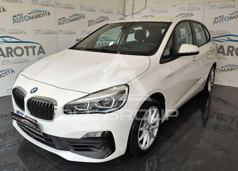 2020 BMW 218