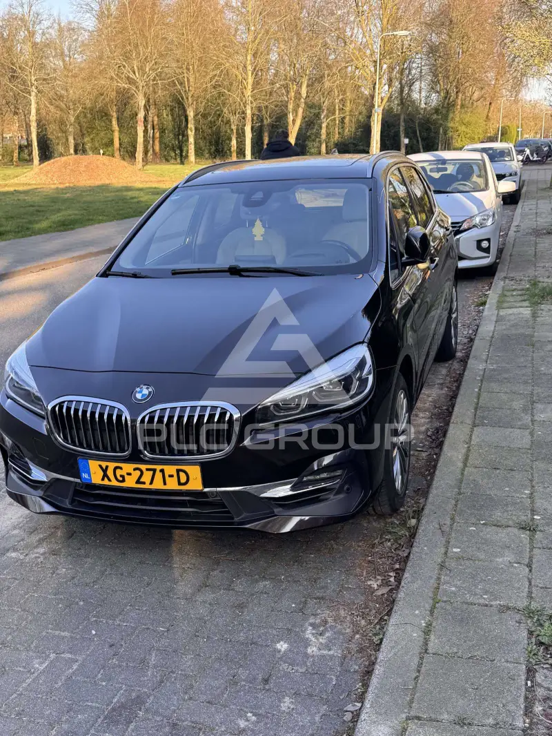 2020 BMW 218