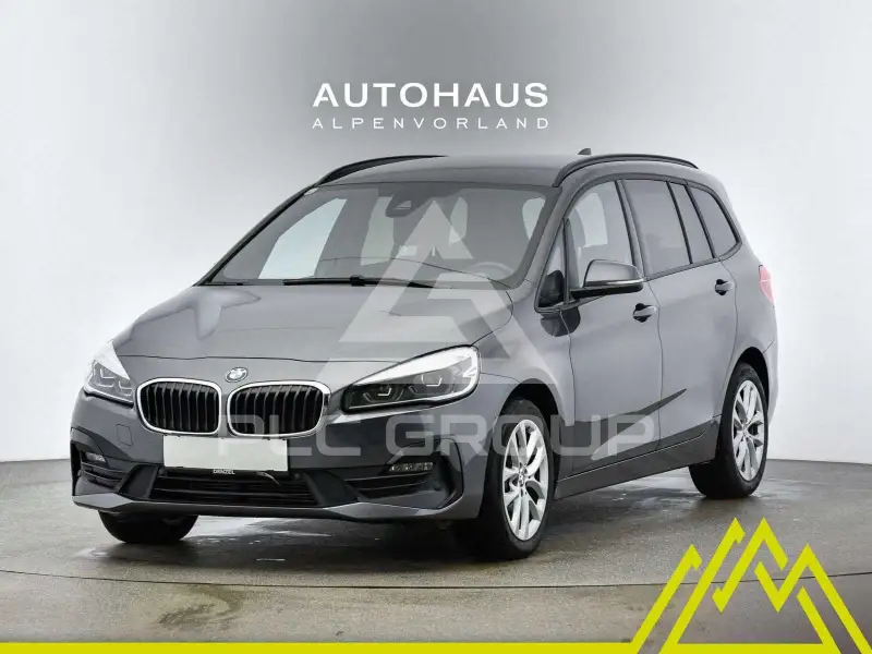 2020 BMW 218