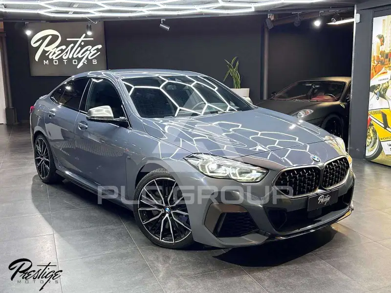 2020 BMW 235