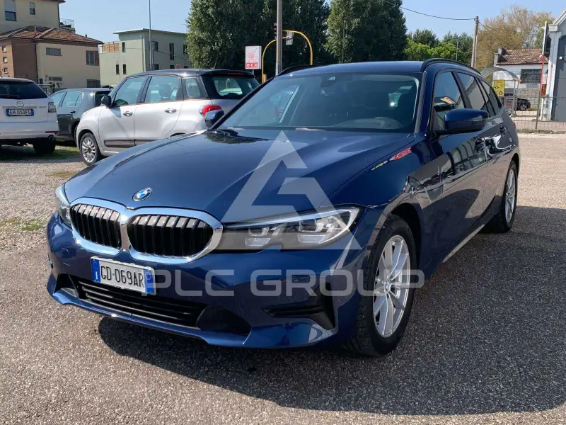 2020 BMW 320