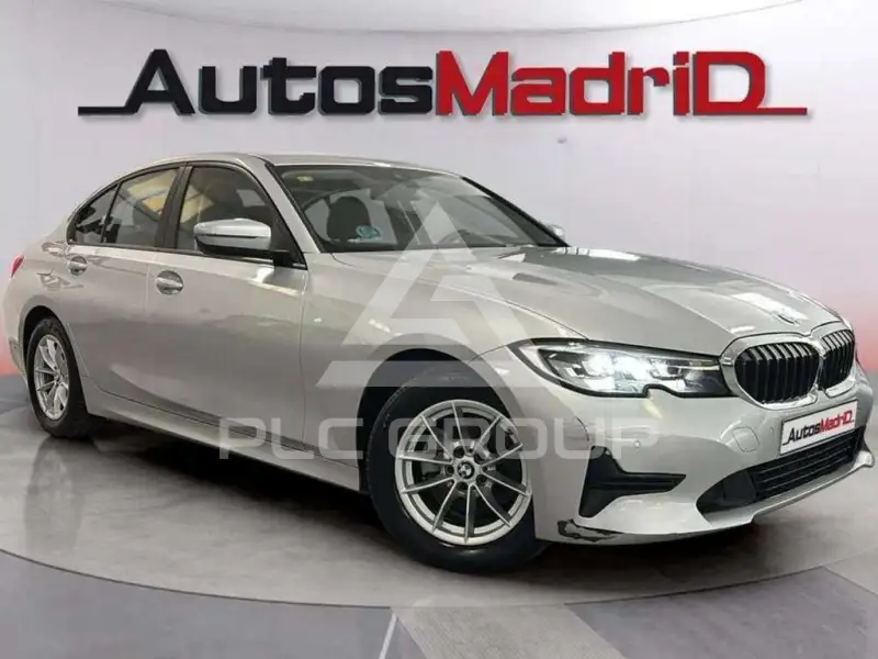 2020 BMW 320