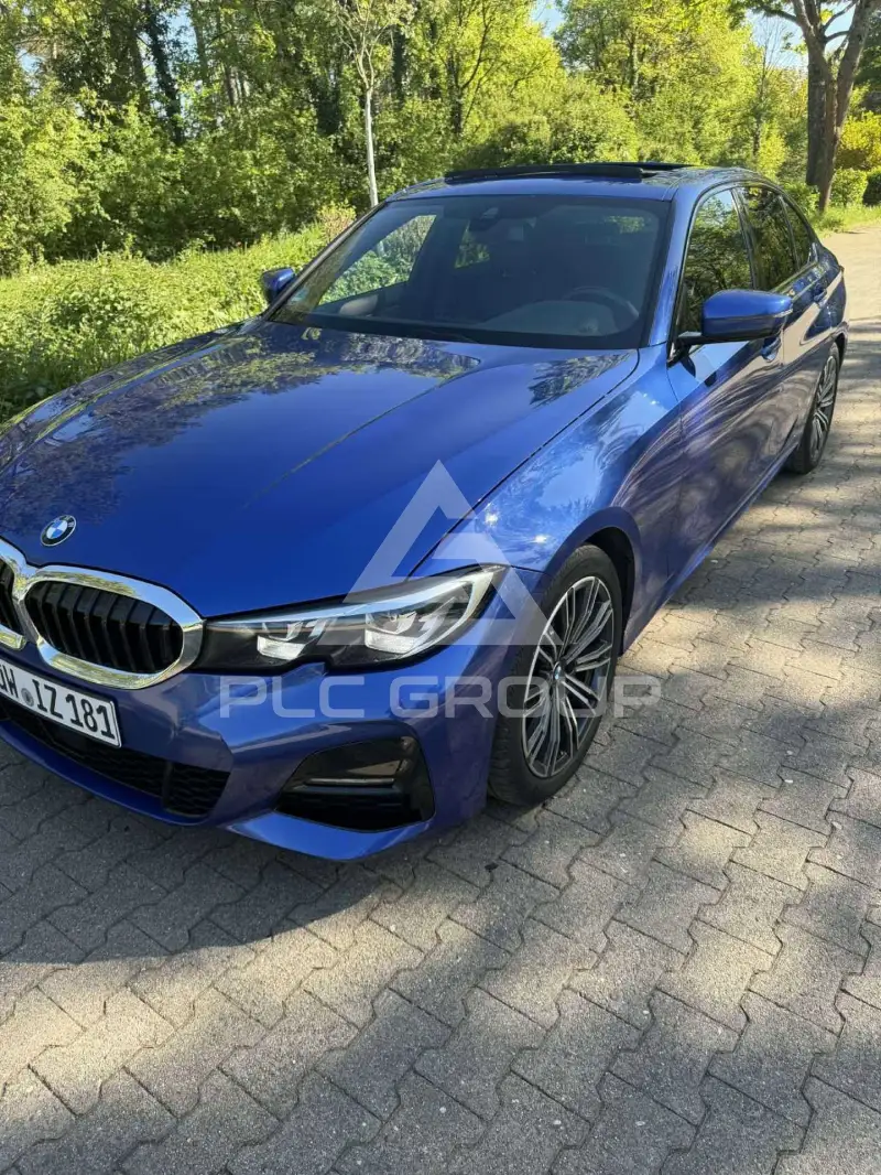 2020 BMW 320