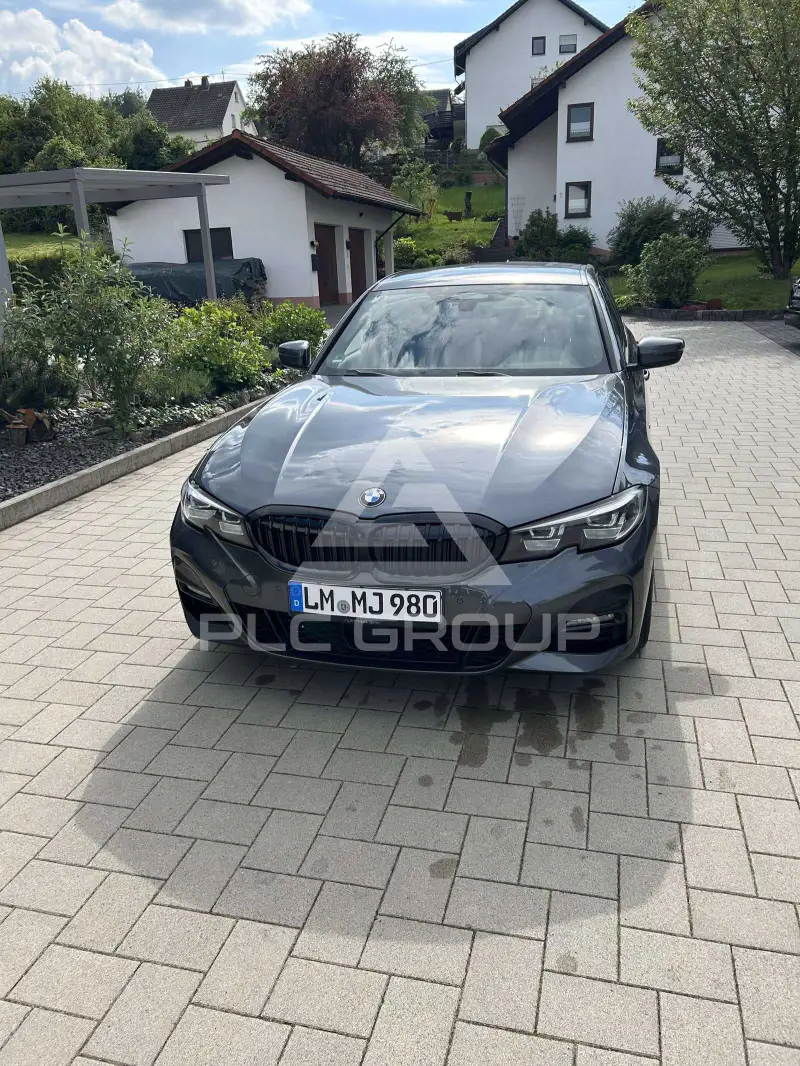 2020 BMW 320