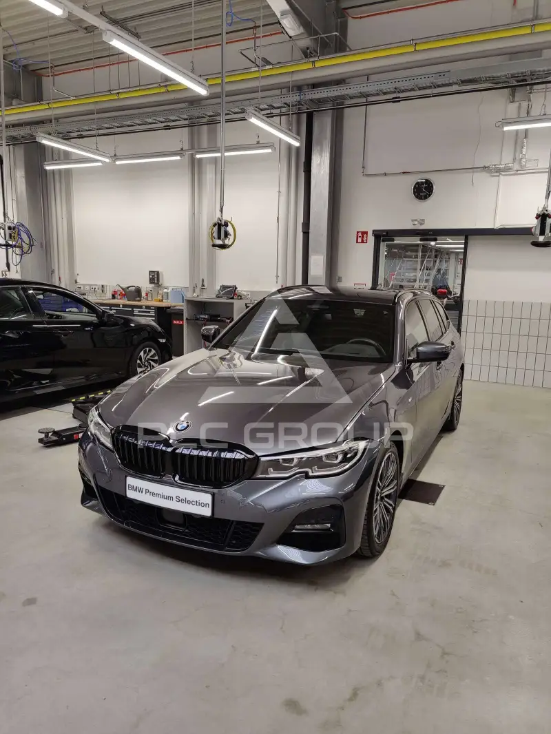 2020 BMW 320
