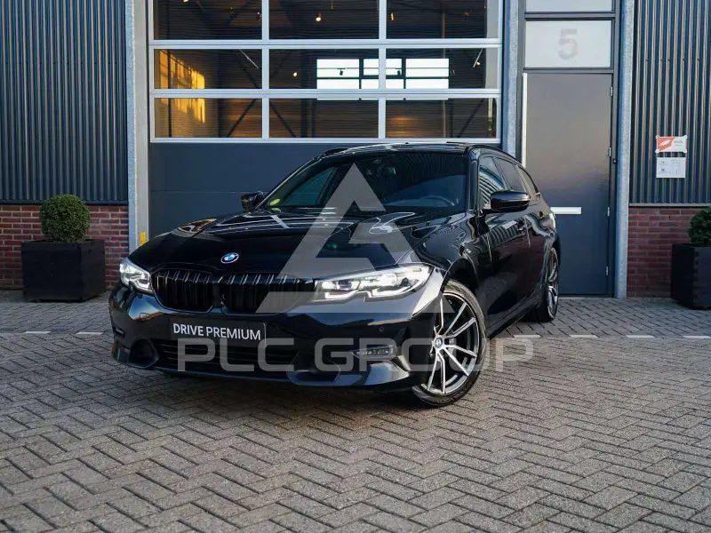 2020 BMW 320