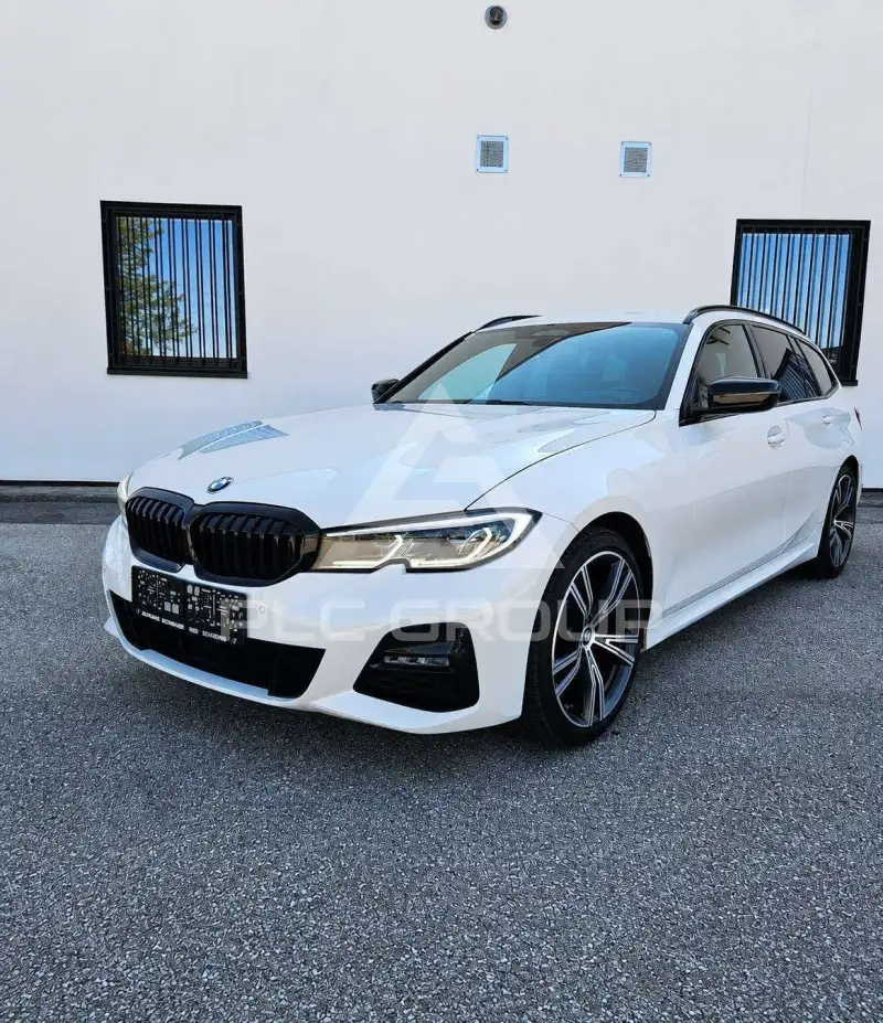 2020 BMW 320