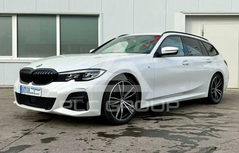 2020 BMW 320