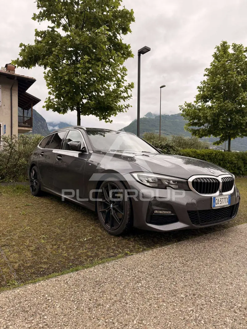 2020 BMW 320